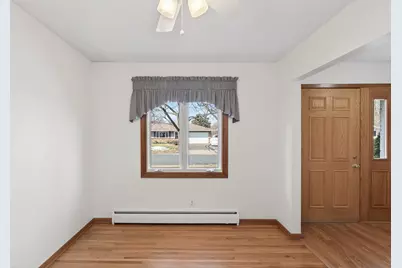 1365 Pinewood Drive, Woodbury, MN 55125 - Photo 8