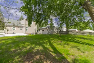5030 Ewing Ave N, Brooklyn Center, MN 55429 - Photo 30