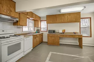 5030 Ewing Ave N, Brooklyn Center, MN 55429 - Photo 12