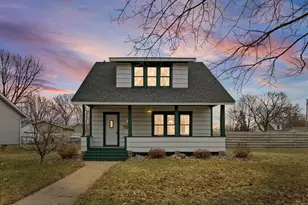 844 Portland Ave, Saint Paul Park, MN 55071 - Photo 1