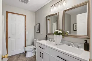 5055 Holly Ln N, Plymouth, MN 55446 - Photo 28