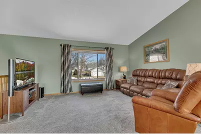 1816 Tyler Path, Saint Cloud, MN 56301 - Photo 2