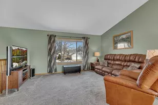 1816 Tyler Path, Saint Cloud, MN 56301 - Photo 2