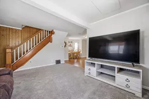 807 5th St S, Moorhead, MN 56560 - Photo 6