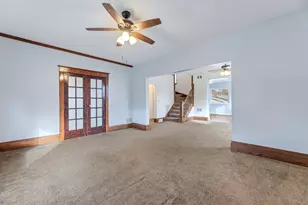 309 E Lincoln St, Caledonia, MN 55921 - Photo 2