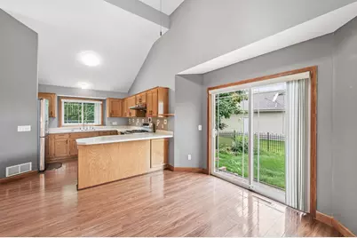 4418 Ladyslipper Avenue N, Brooklyn Park, MN 55443 - Photo 6