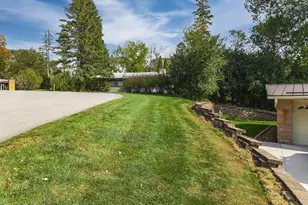 1800 Hiawatha Ct NE, Rochester, MN 55906 - Photo 66