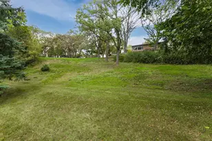 1800 Hiawatha Ct NE, Rochester, MN 55906 - Photo 60