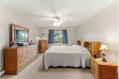 1800 Hiawatha Court NE, Rochester, MN 55906 - Photo 32