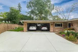 1800 Hiawatha Ct NE, Rochester, MN 55906 - Photo 2