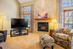 N7079 Pine Ln, Holmen, WI 54636 - Photo 6