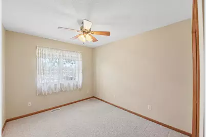 1102 Highpoint Court, New Richmond, WI 54017 - Photo 18