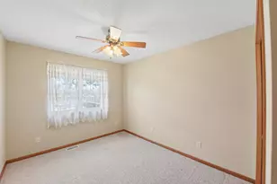 1102 Highpoint Ct, New Richmond, WI 54017 - Photo 14