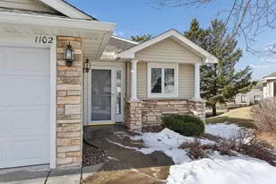 1102 Highpoint Ct, New Richmond, WI 54017 - Photo 2