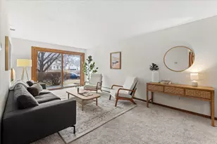 4221 Upton Ave S, Minneapolis, MN 55410 - Photo 10