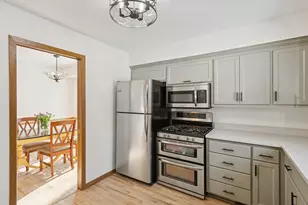 8301 34th Ave N, New Hope, MN 55427 - Photo 6