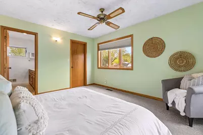 109 7th Avenue N, Hopkins, MN 55343 - Photo 16