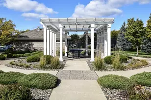 6869 Folkestone Rd, Apple Valley, MN 55124 - Photo 14