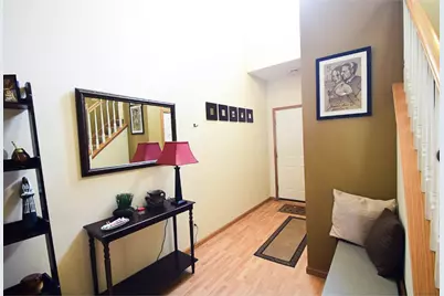 6869 Folkestone Road #614, Apple Valley, MN 55124 - Photo 4