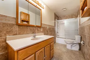 511 Harrison Ave, North Mankato, MN 56003 - Photo 16