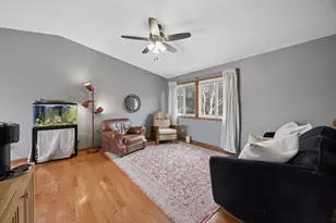 5664 Turtle Lake Rd, Shoreview, MN 55126 - Photo 4