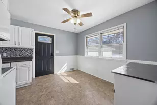 1206 Oakcrest Ave, Roseville, MN 55113 - Photo 8