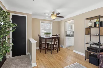 1206 Oakcrest Avenue, Roseville, MN 55113 - Photo 4