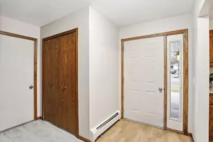 1504 Coronado Ct, Burnsville, MN 55337 - Photo 8