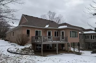 1598 Salem Ct SW, Rochester, MN 55902 - Photo 2