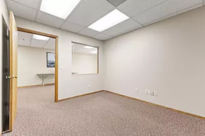 2575 Hamline Avenue N, Roseville, MN 55113 - Photo 8