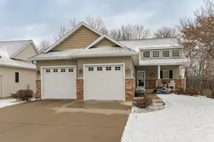 1544 Salem Ct SW, Rochester, MN 55902 - Photo 2