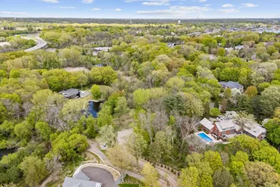 445 Bovey Road, Wayzata, MN 55391 - Photo 20