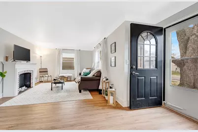 4631 Adair Avenue N, Crystal, MN 55422 - Photo 2