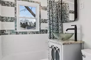 5050 Emerson Ave N, Minneapolis, MN 55430 - Photo 16