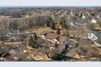 4245 Centerville Road, Vadnais Heights, MN 55127 - Photo 20