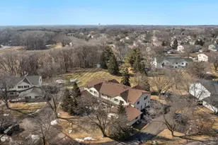 4245 Centerville Rd, Vadnais Heights, MN 55127 - Photo 20