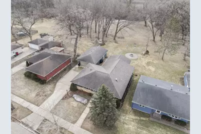 1906 7th Avenue SE, Austin, MN 55912 - Photo 6