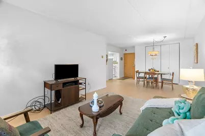 4820 Park Commons Drive #21, Saint Louis Park, MN 55416 - Photo 6
