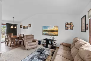 4100 Jordan Ave N, New Hope, MN 55427 - Photo 6