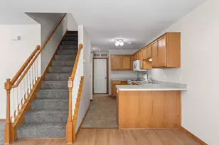 2457 Yellowstone Dr, Hastings, MN 55033 - Photo 12