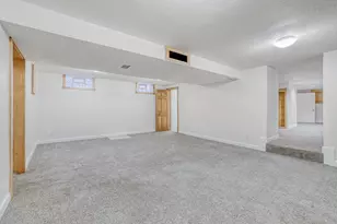 3917 Garfield Ave, Minneapolis, MN 55409 - Photo 30
