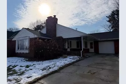 1030 Hyacinth Avenue E, Saint Paul, MN 55106 - Photo 2