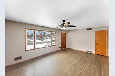 3038 Pine Avenue, Slayton, MN 56172 - Photo 4