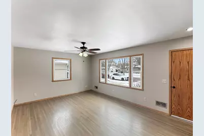 3038 Pine Avenue, Slayton, MN 56172 - Photo 6