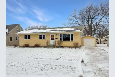 3038 Pine Avenue, Slayton, MN 56172 - Photo 1