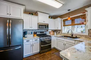 321 24th St NW, Bemidji, MN 56601 - Photo 8