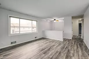 14374 Sorrel Way, Eden Prairie, MN 55347 - Photo 8