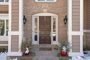 1237 Summit Oaks Dr, Burnsville, MN 55337 - Photo 2