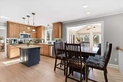1237 Summit Oaks Drive, Burnsville, MN 55337 - Photo 8