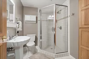 1237 Summit Oaks Dr, Burnsville, MN 55337 - Photo 28